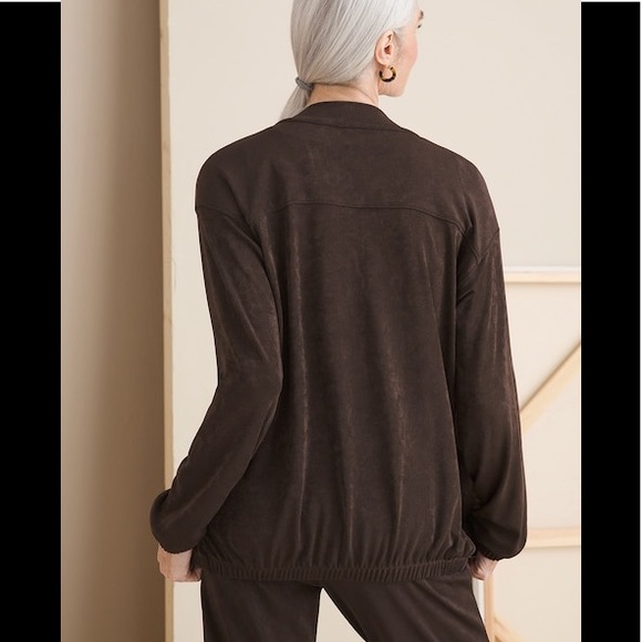 Chicos woman’s Travelers Classic Bomber Jacket - Picture 3 of 8